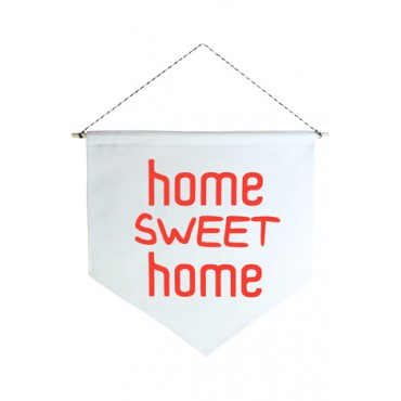 Wall Flag (Estandarte) Vermelha Home Sweet Home by Studio Mirabile